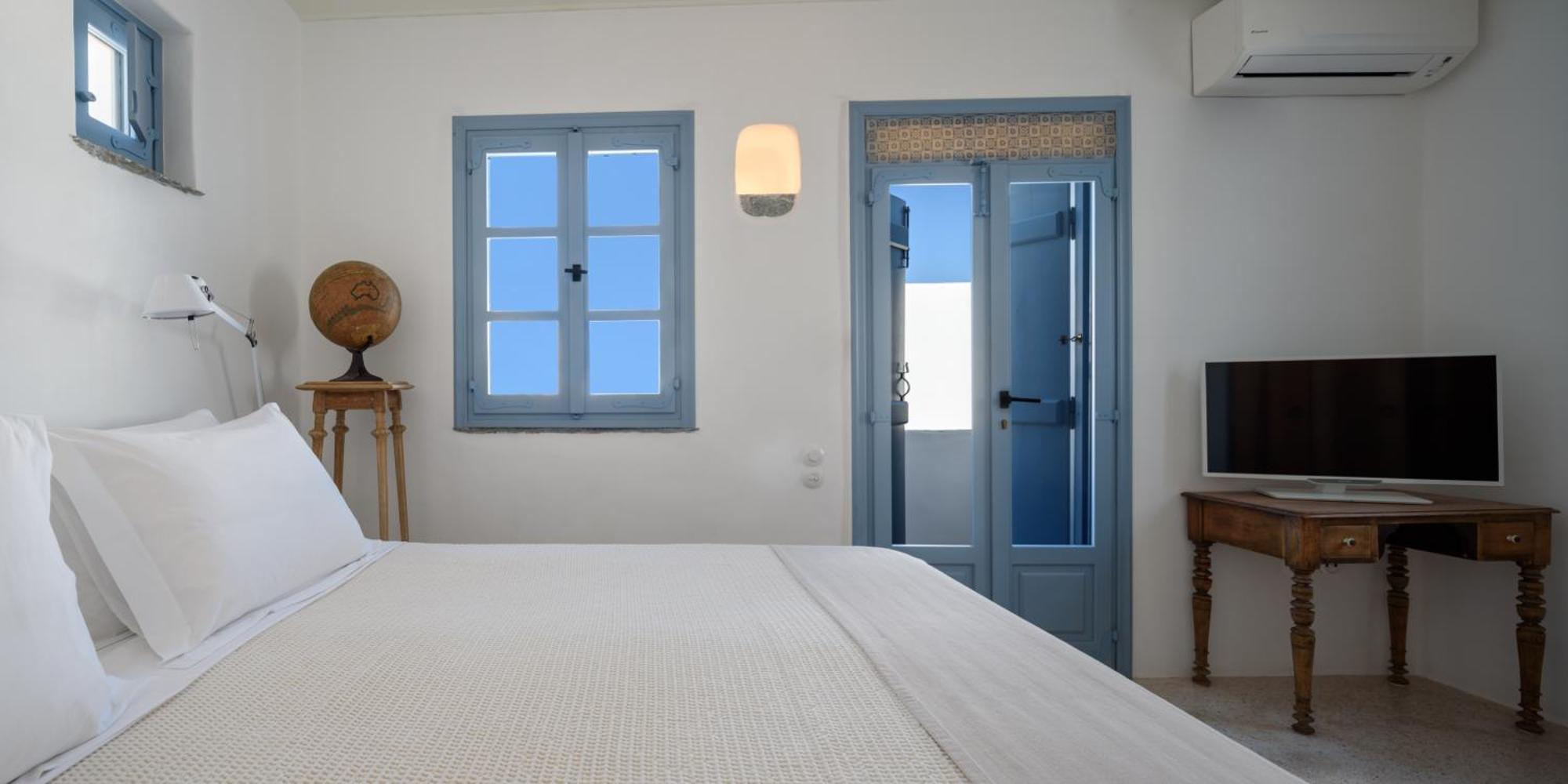 Mezzolovero Suites Kímolos Dış mekan fotoğraf