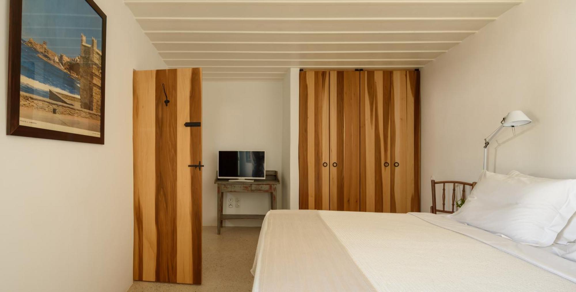Mezzolovero Suites Kímolos Dış mekan fotoğraf