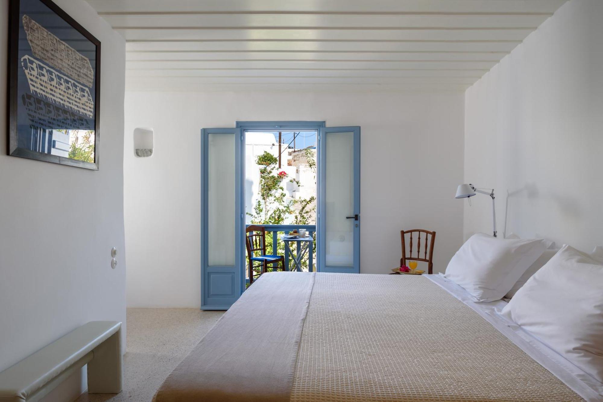 Mezzolovero Suites Kímolos Dış mekan fotoğraf